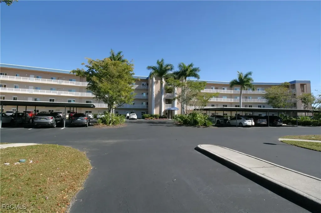 14931 Park Lake Drive Fort Myers FL 33919