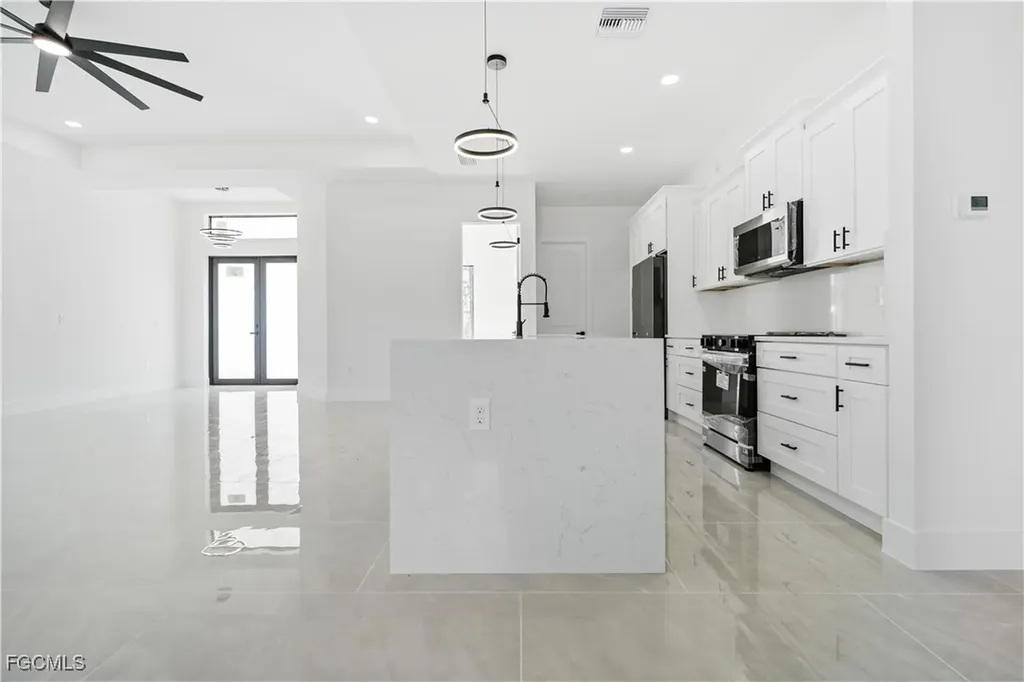 1112 Calvin Avenue Lehigh Acres FL 33972