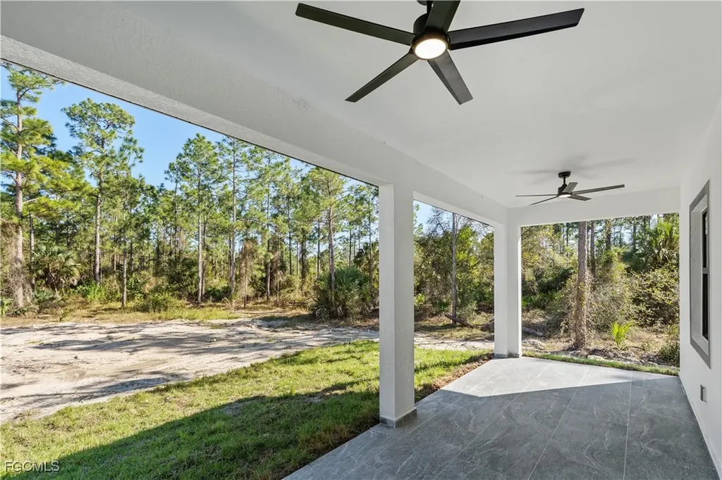 1112 Calvin Avenue Lehigh Acres FL 33972