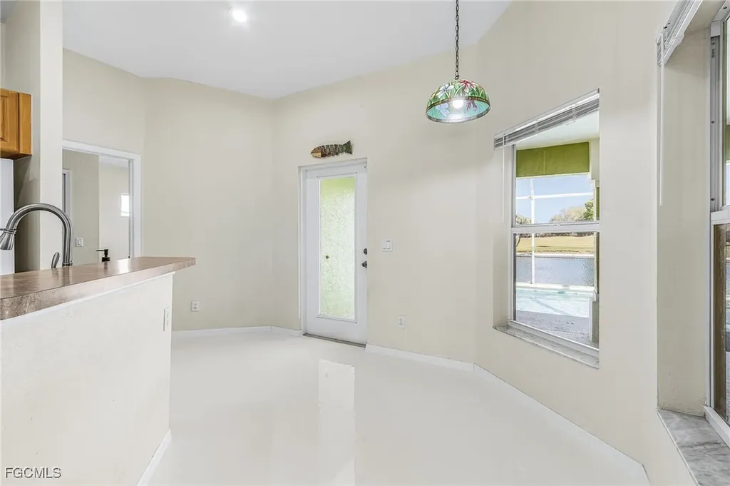 1503 NW 29th Place Cape Coral FL 33993