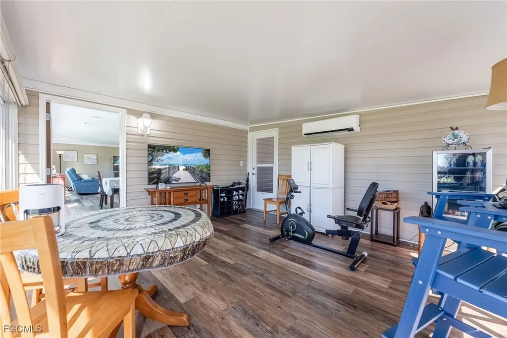 291 Boros Drive North Fort Myers FL 33903