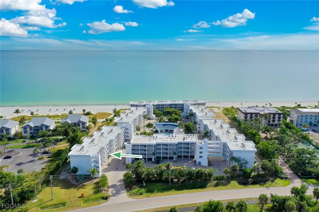 Sanibel FL, 2265 W Gulf Drive, Unit 210F