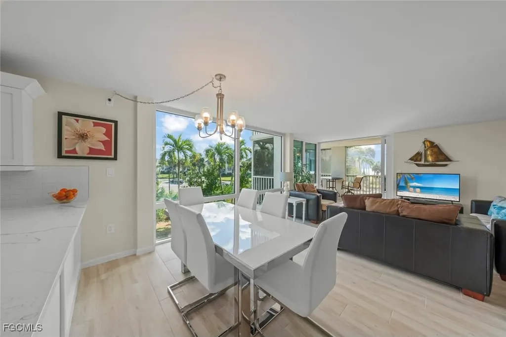 2265 W Gulf Drive Sanibel FL 33957