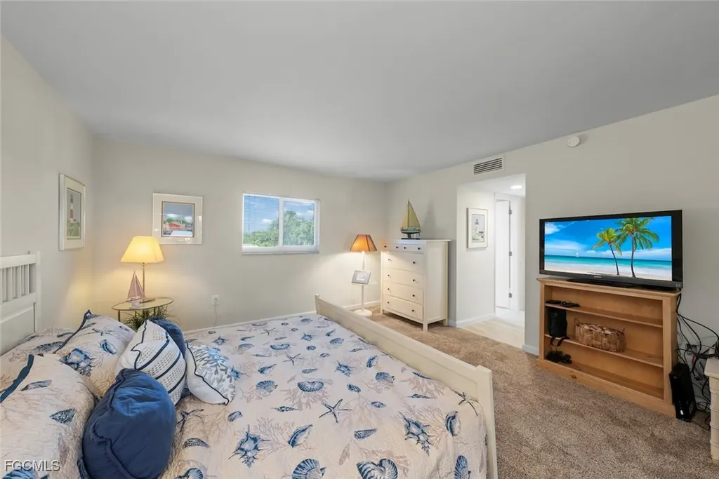 2265 W Gulf Drive Sanibel FL 33957