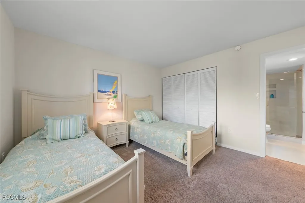 2265 W Gulf Drive Sanibel FL 33957
