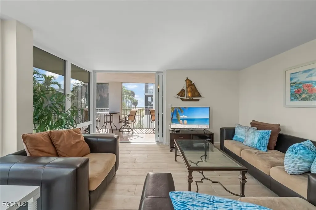 2265 W Gulf Drive Sanibel FL 33957