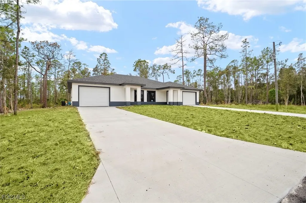 349/351 Rockland Street Lehigh Acres FL 33972