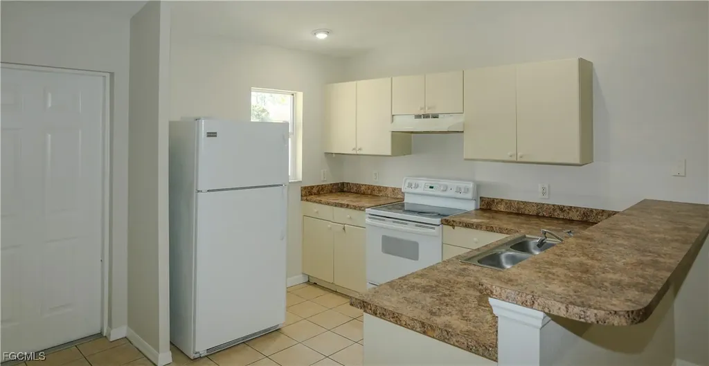 4612 25th Street SW Lehigh Acres FL 33973