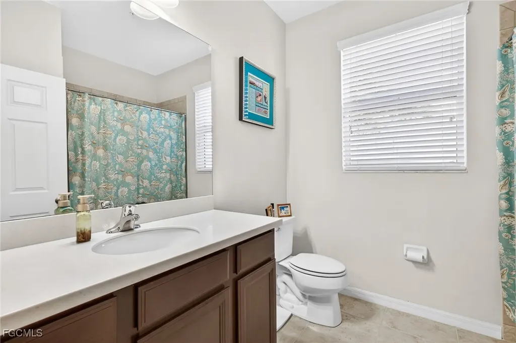 9941 Periwinkle Preserve Lane Fort Myers FL 33919