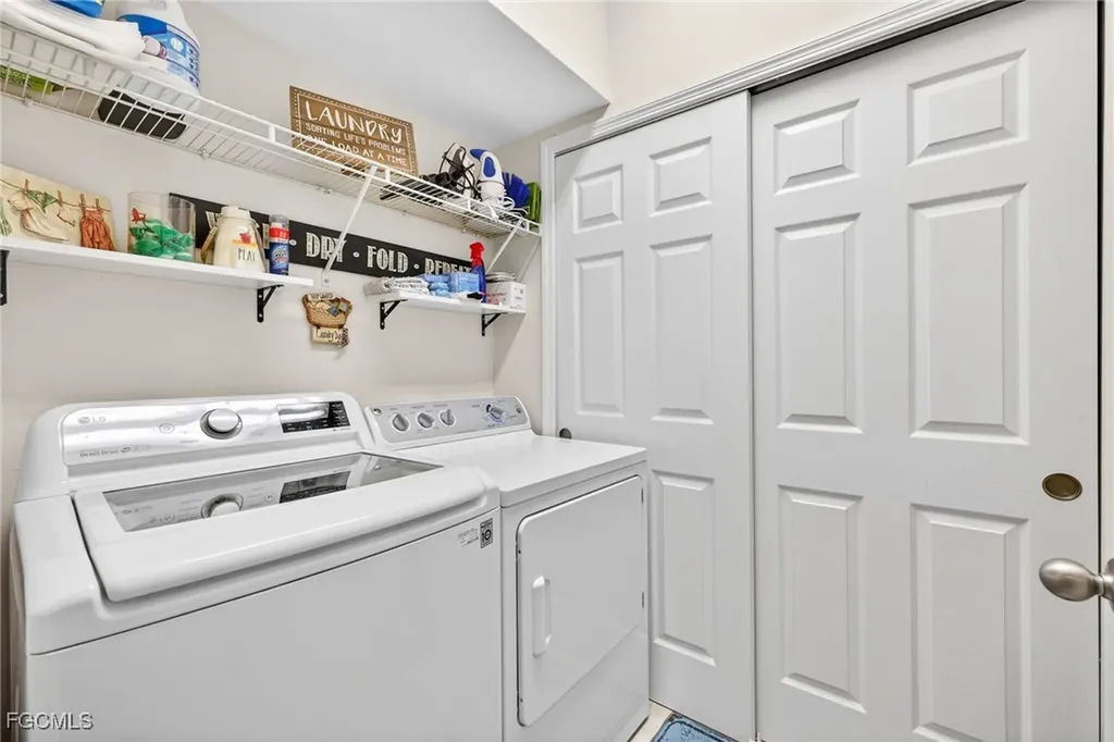 9941 Periwinkle Preserve Lane Fort Myers FL 33919