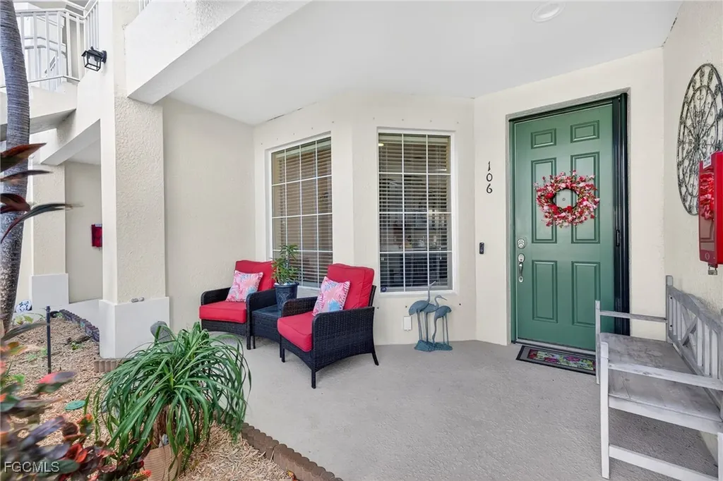 9941 Periwinkle Preserve Lane Fort Myers FL 33919