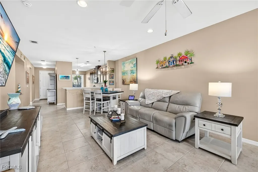 9941 Periwinkle Preserve Lane Fort Myers FL 33919