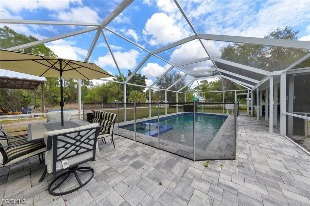 15581 Old Olga Road Alva FL 33920