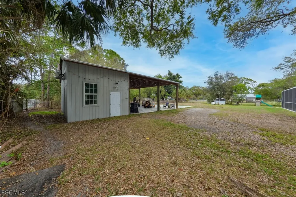 15581 Old Olga Road Alva FL 33920