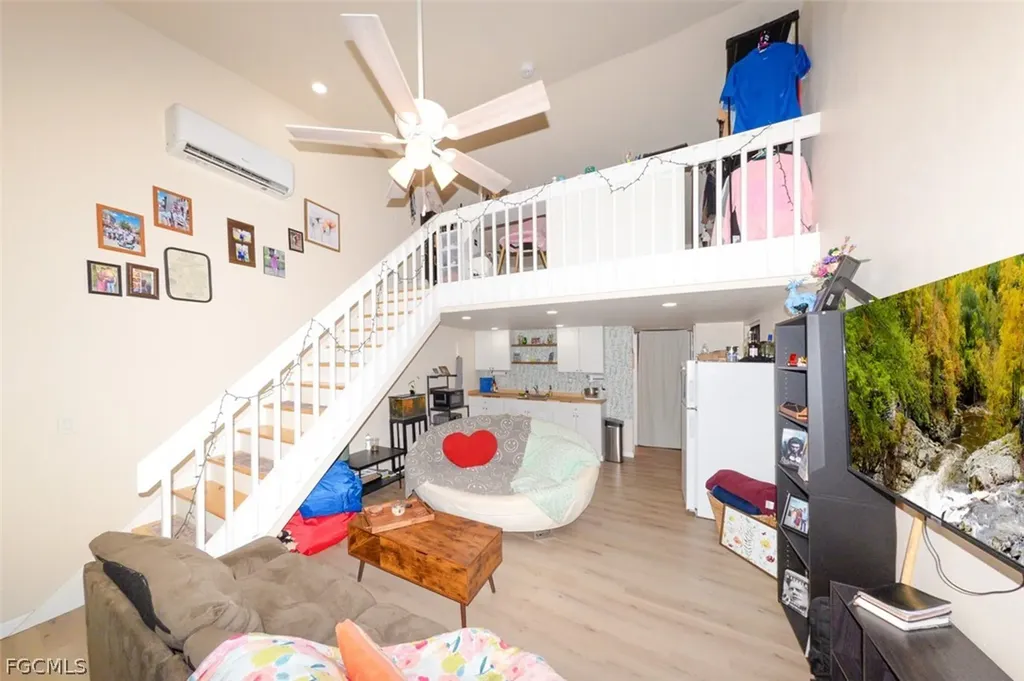 15581 Old Olga Road Alva FL 33920