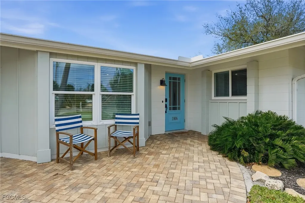 1806 Ibis Lane E Sanibel FL 33957