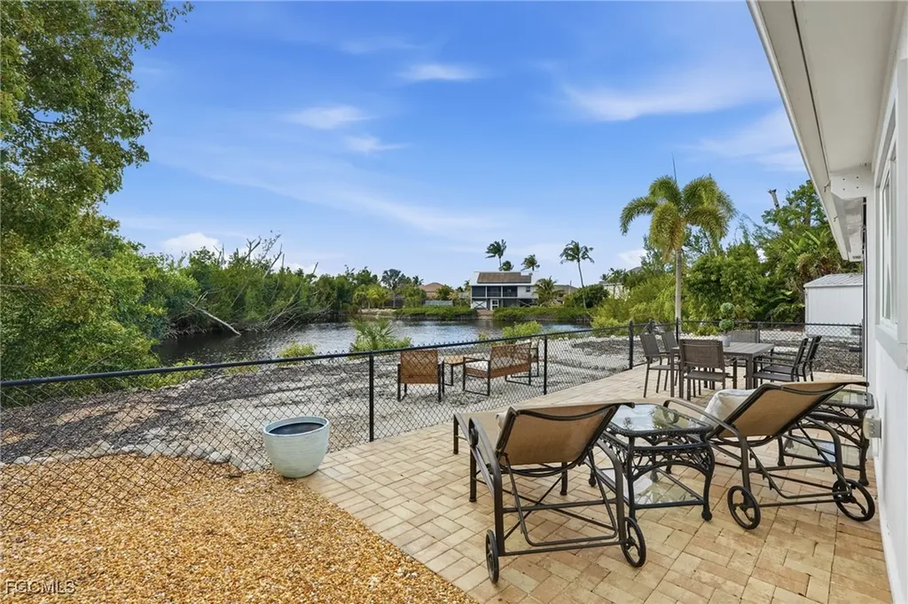 1806 Ibis Lane E Sanibel FL 33957