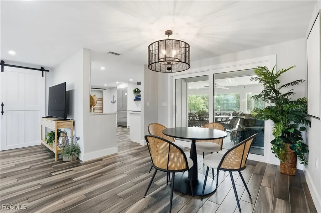 1806 Ibis Lane E Sanibel FL 33957