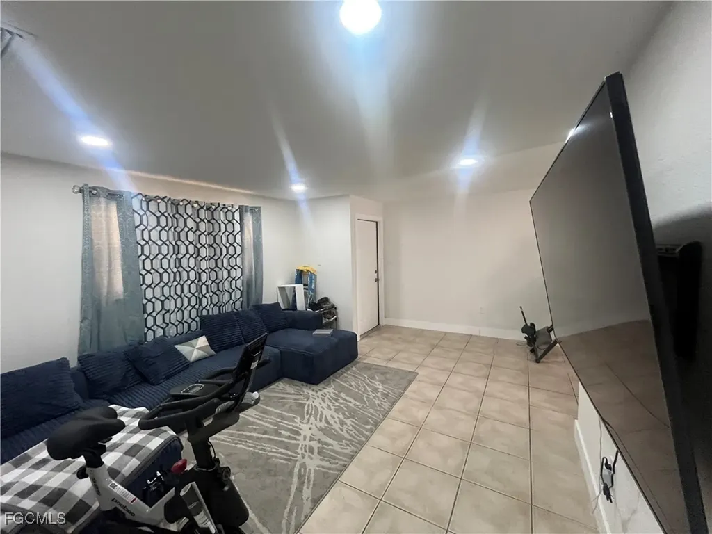 2055 Braman Avenue Fort Myers FL 33901