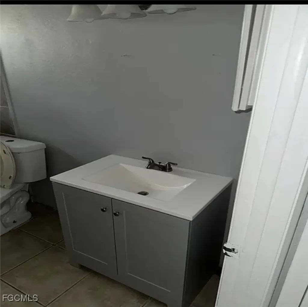 2055 Braman Avenue Fort Myers FL 33901