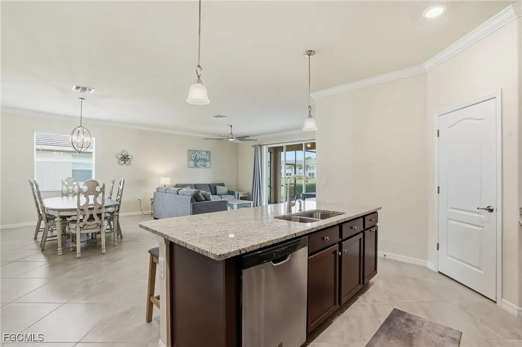 4025 E Hampton Circle Alva FL 33920