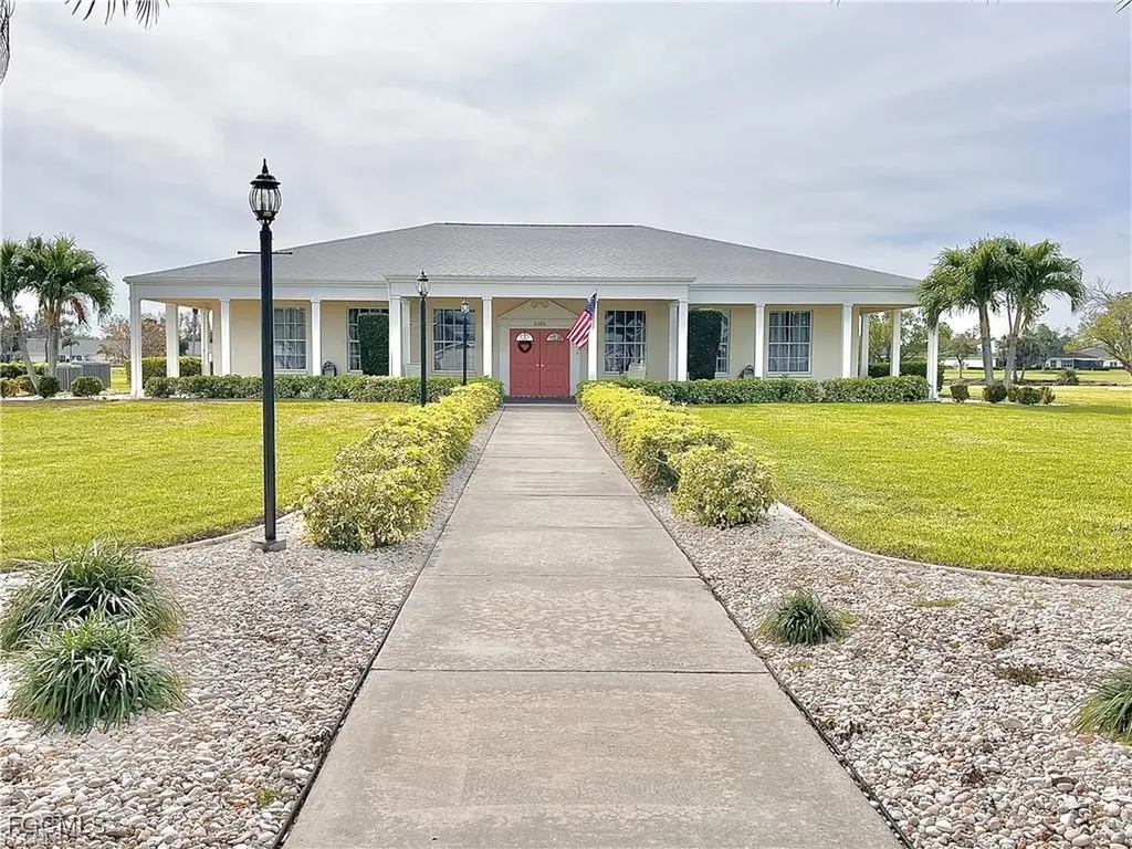 1356 Myerlee Country Club Boulevard Fort Myers FL 33919