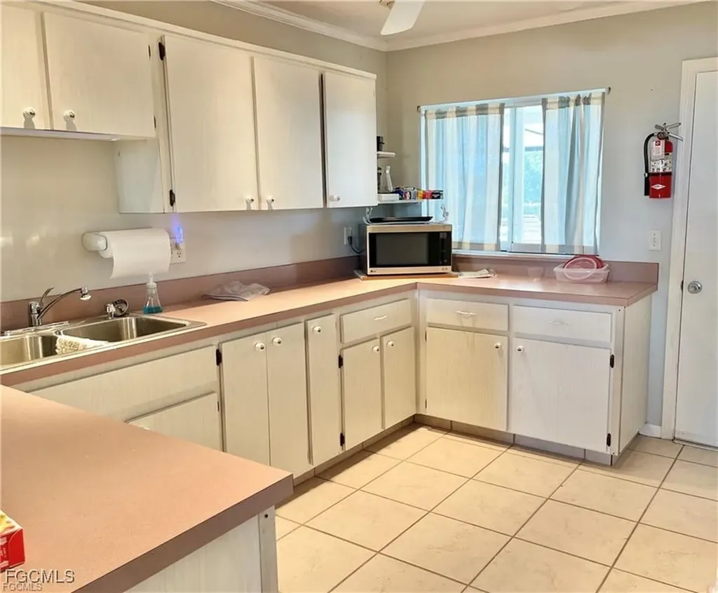 1356 Myerlee Country Club Boulevard Fort Myers FL 33919