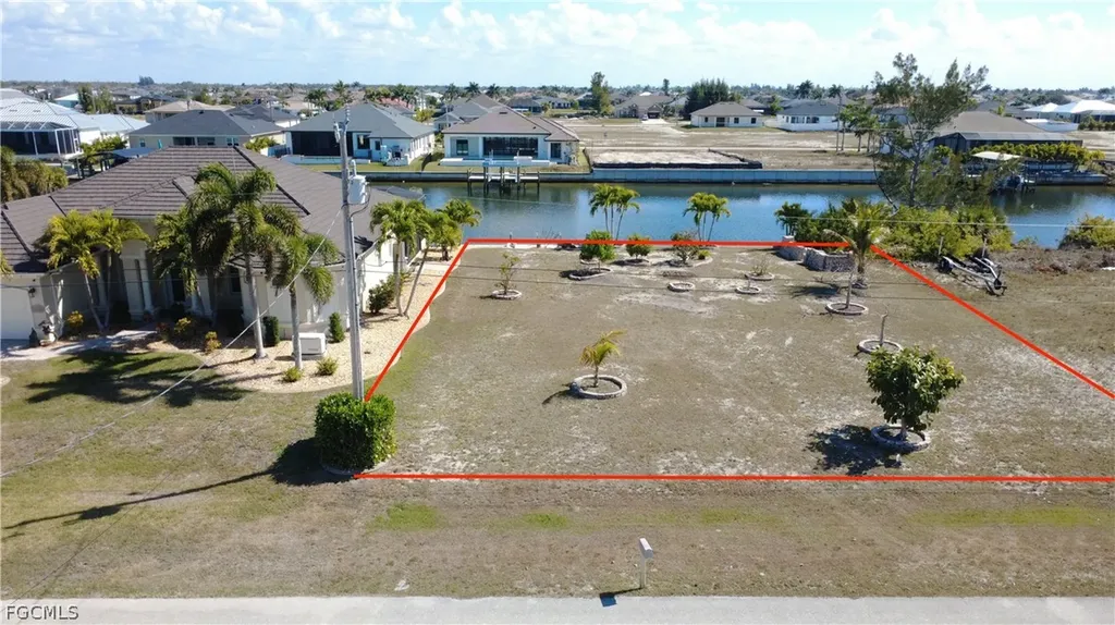1433 NW 41st Place Cape Coral FL 33993