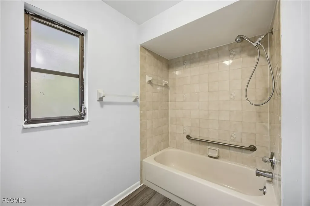 224 SE 31st Terrace Cape Coral FL 33904