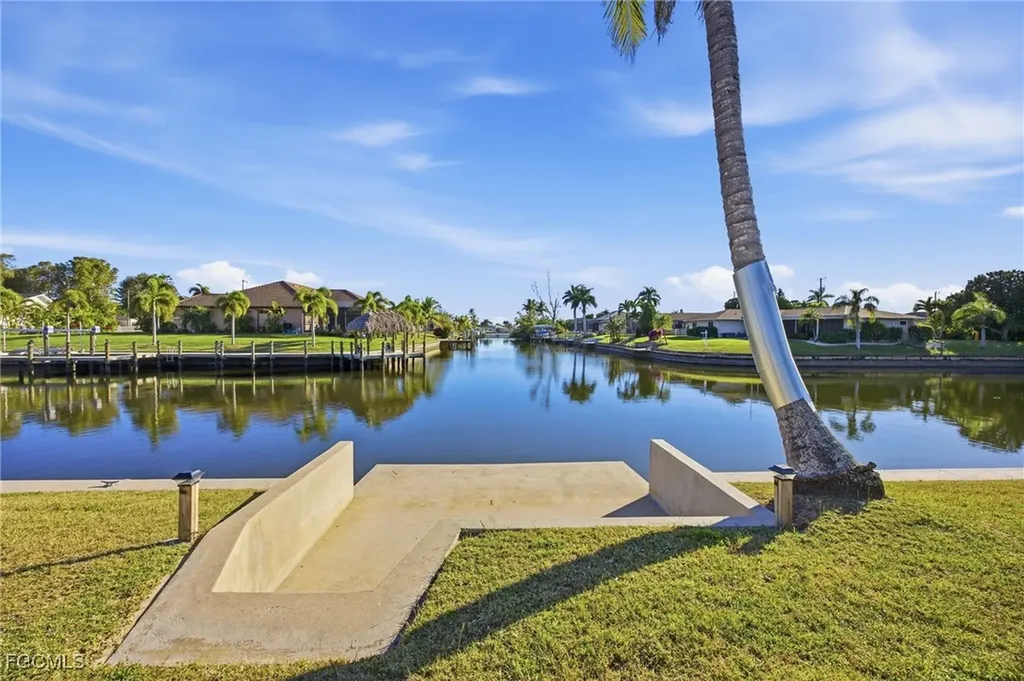 224 SE 31st Terrace Cape Coral FL 33904