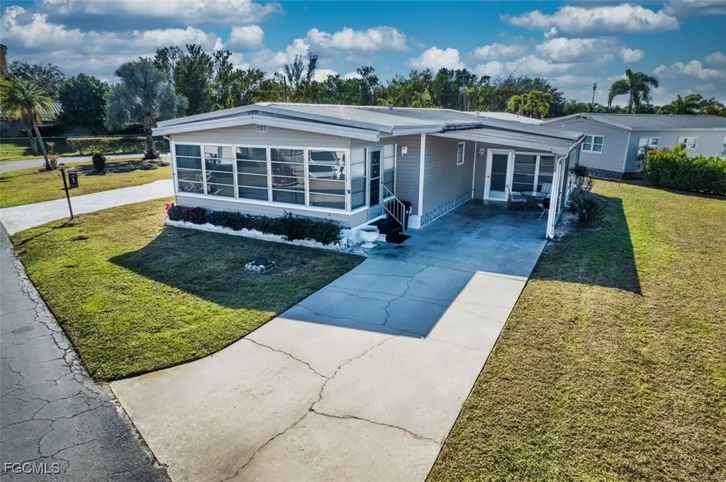 356 Mattie Avenue Fort Myers FL 33908