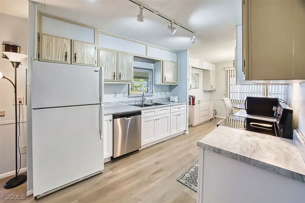 356 Mattie Avenue Fort Myers FL 33908