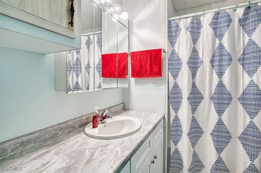 356 Mattie Avenue Fort Myers FL 33908