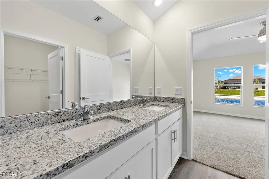 1437 NW 2nd Street Cape Coral FL 33993