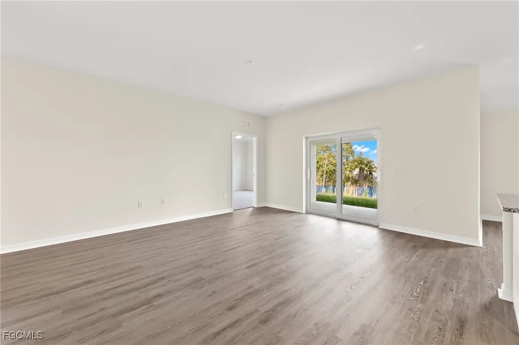 1437 NW 2nd Street Cape Coral FL 33993