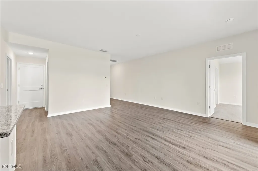 1437 NW 2nd Street Cape Coral FL 33993