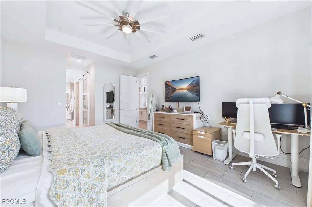 3302 NW 18th Street Cape Coral FL 33993