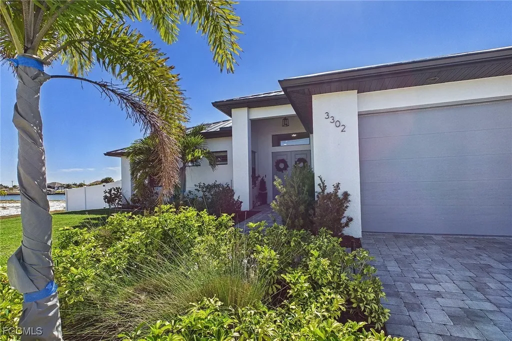 3302 NW 18th Street Cape Coral FL 33993