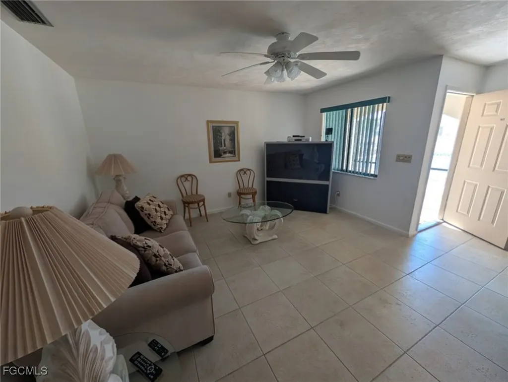 1111 Cape Coral Parkway W Cape Coral FL 33914