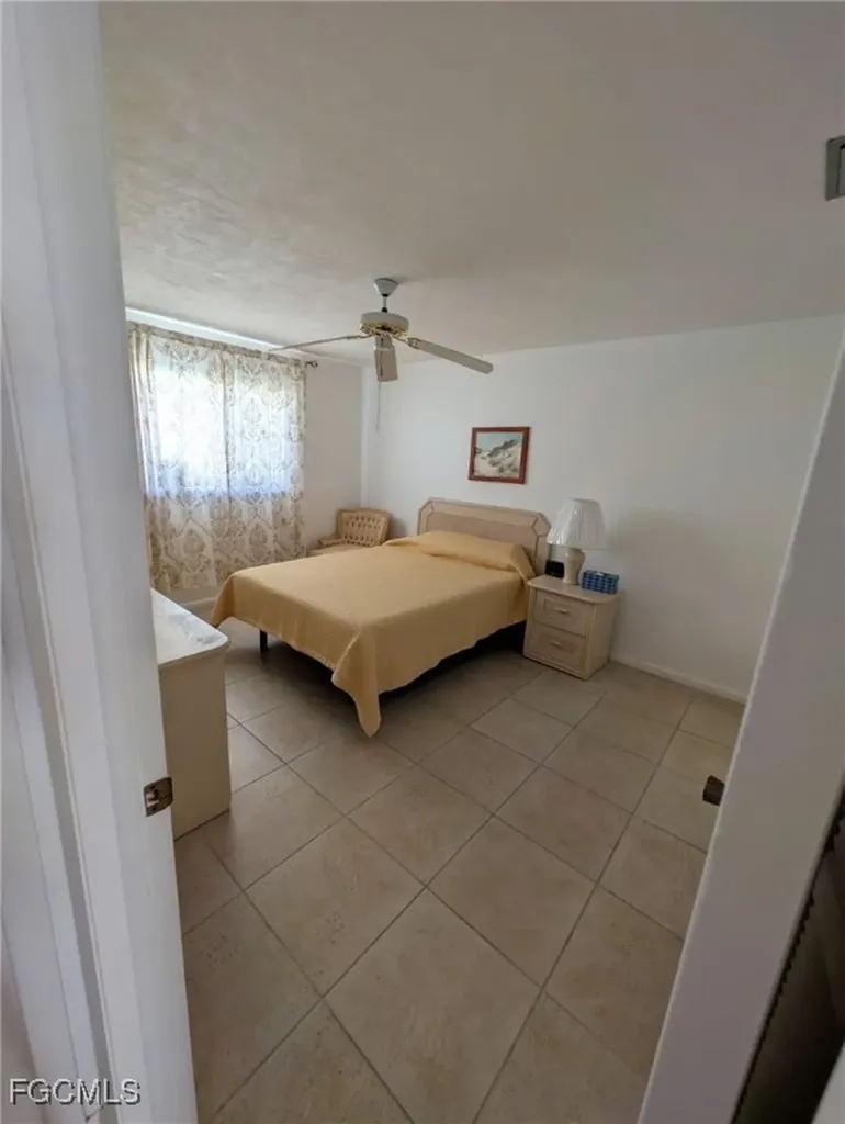 1111 Cape Coral Parkway W Cape Coral FL 33914
