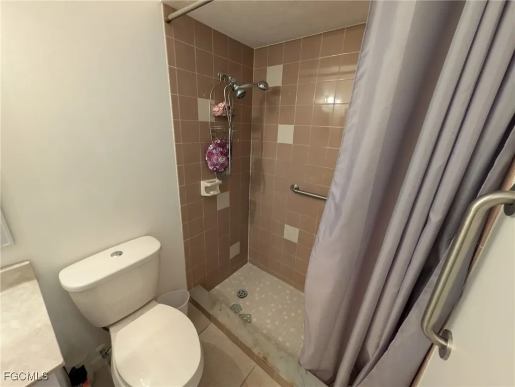 1111 Cape Coral Parkway W Cape Coral FL 33914