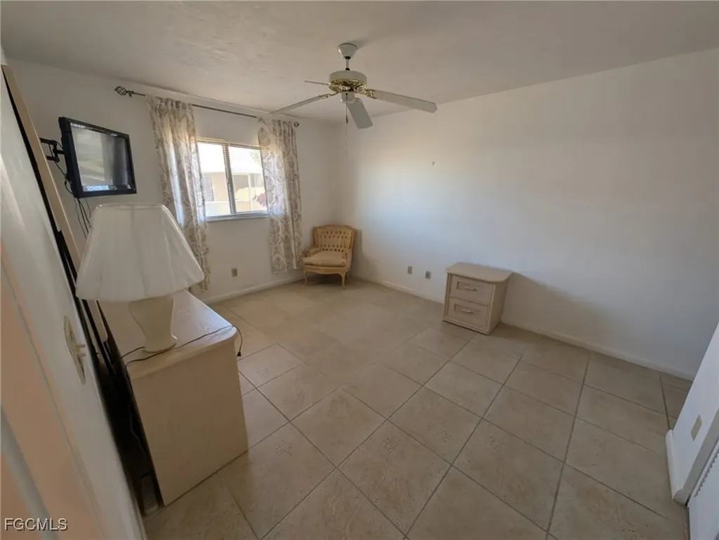 1111 Cape Coral Parkway W Cape Coral FL 33914