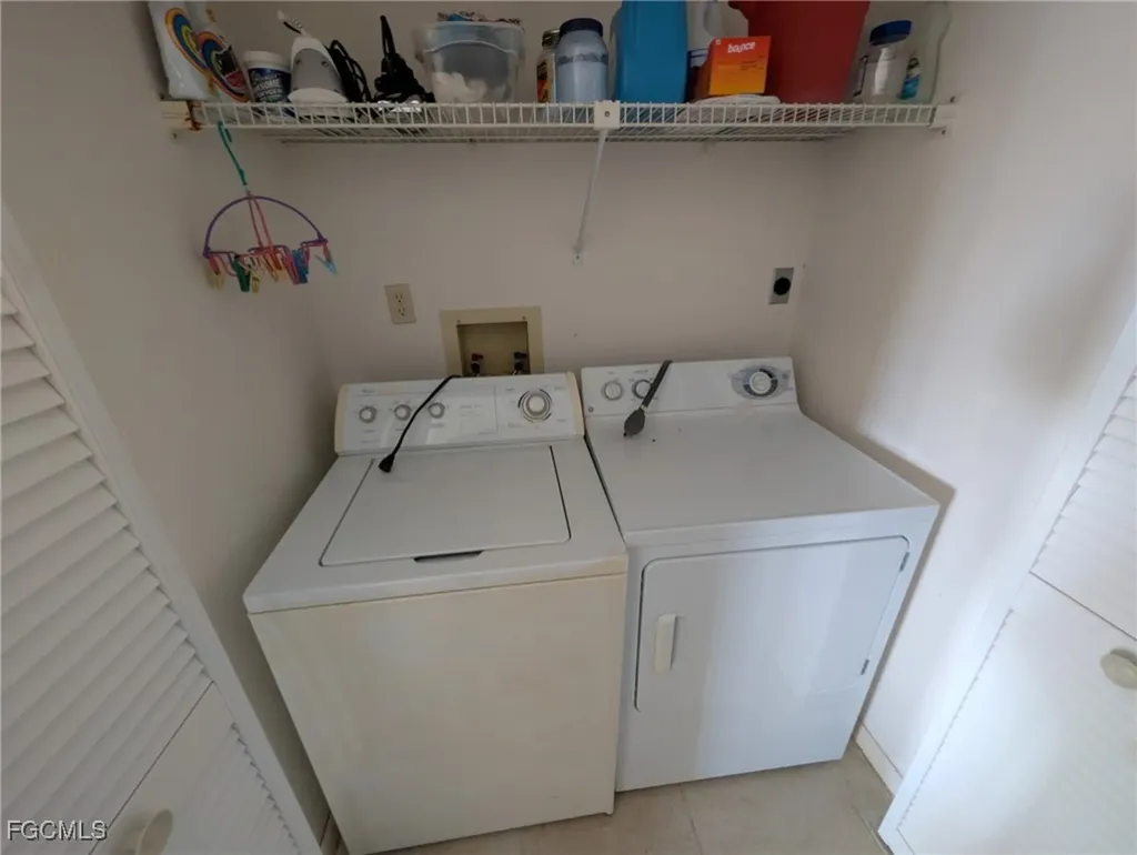 1111 Cape Coral Parkway W Cape Coral FL 33914