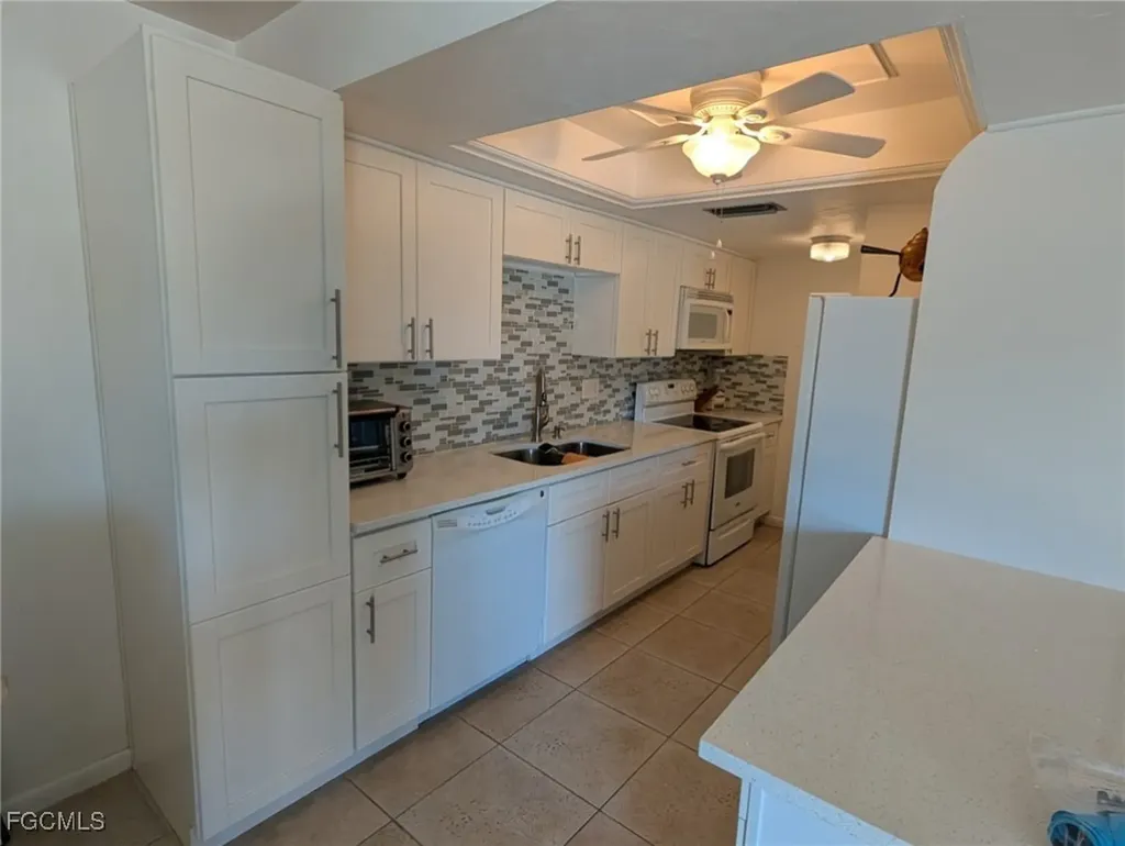 1111 Cape Coral Parkway W Cape Coral FL 33914
