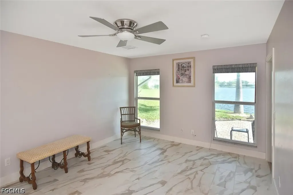 4299 Island Circle Fort Myers FL 33919