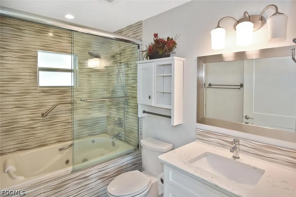 4299 Island Circle Fort Myers FL 33919