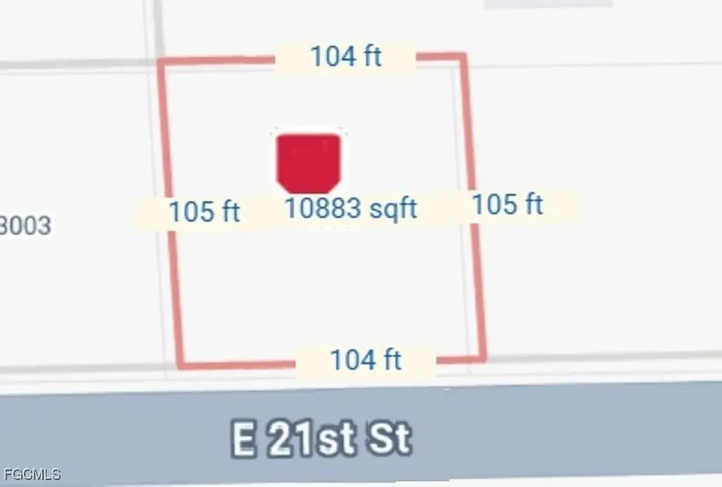 3005 E 21st Street Alva FL 33920