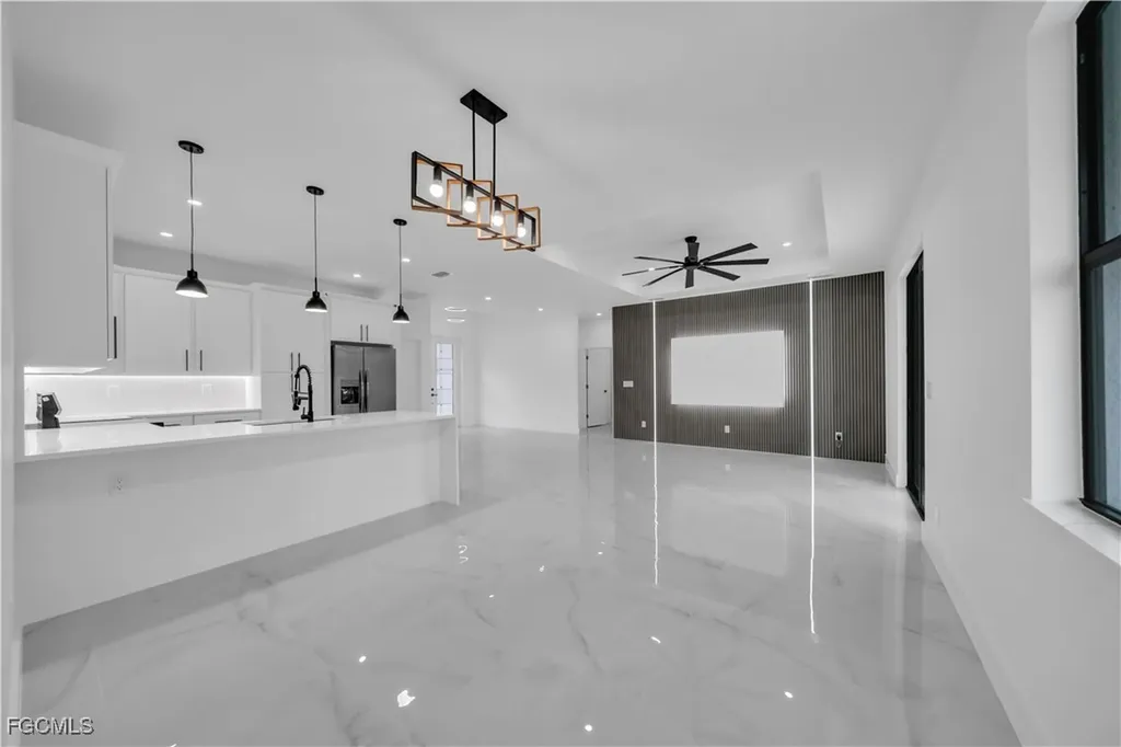 2023 Canton Avenue Alva FL 33920