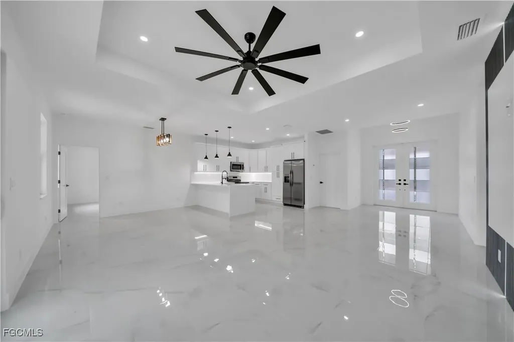 2023 Canton Avenue Alva FL 33920