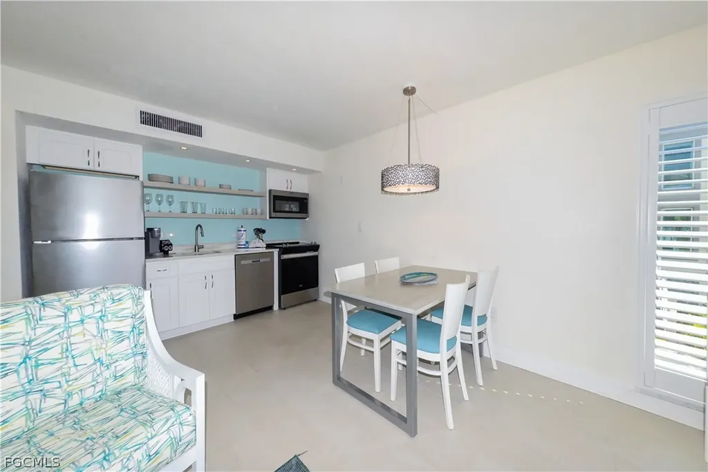 2255 W Gulf Drive Sanibel FL 33957